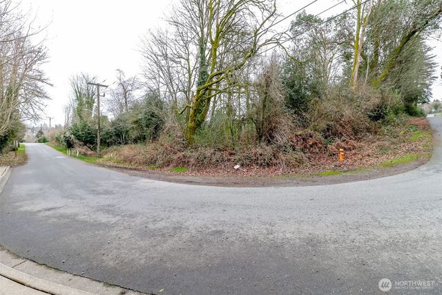 12613 35th Avenue S, Tukwila, WA 98168