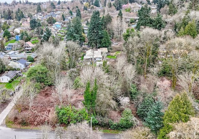 12613 35th Avenue S, Tukwila, WA 98168