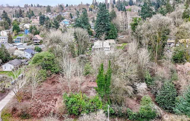 12613 35th Avenue S, Tukwila, WA 98168