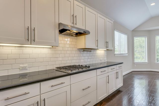 16012 La Rosa DR, Austin, TX 78738