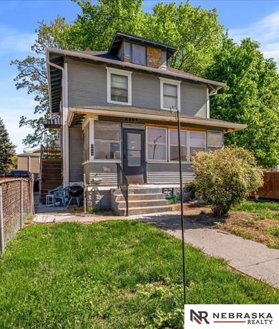 2864 Bristol Street, Omaha, NE 68111