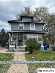 2864 Bristol Street, Omaha, NE 68111