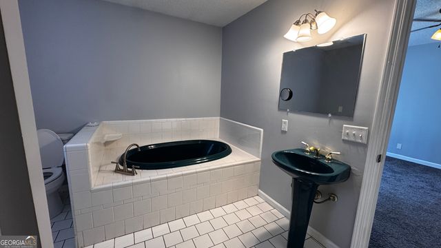 144 Live Oak Lane, Claxton, GA 30417