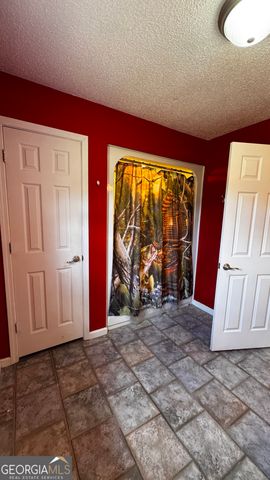 144 Live Oak Lane, Claxton, GA 30417