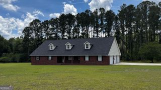 144 Live Oak Lane, Claxton, GA 30417