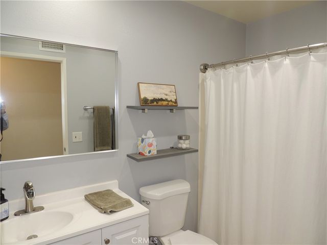 27246 Via Marcia, Saugus, CA 91350