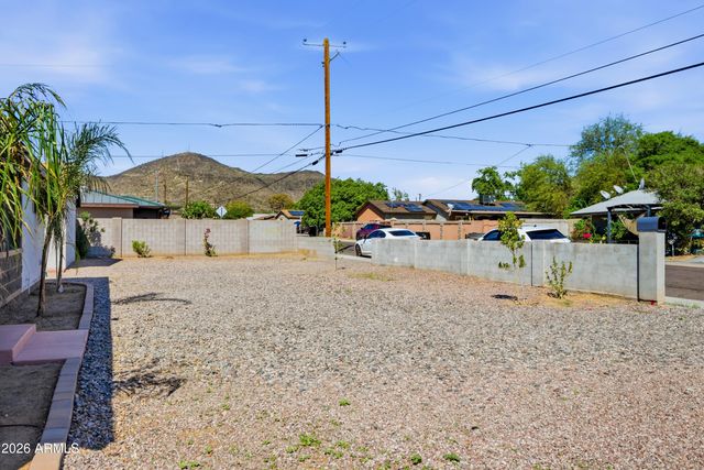 9802 N 13TH Avenue, Phoenix, AZ 85021