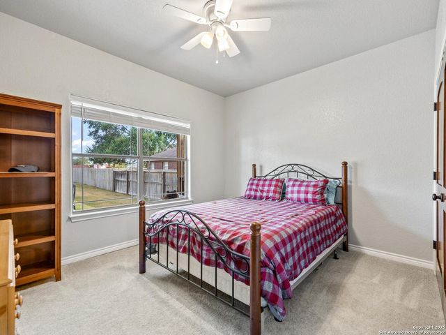 14531 CHANCE BLVD, Lytle, TX 78052
