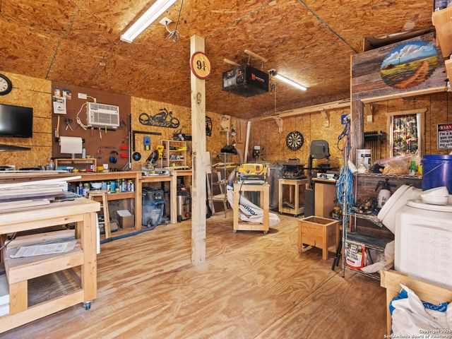 14531 CHANCE BLVD, Lytle, TX 78052