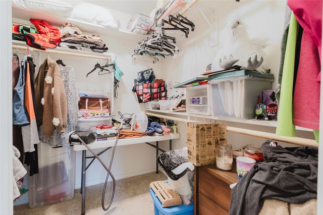 1003 E Burnett Street, Ennis, TX 75119