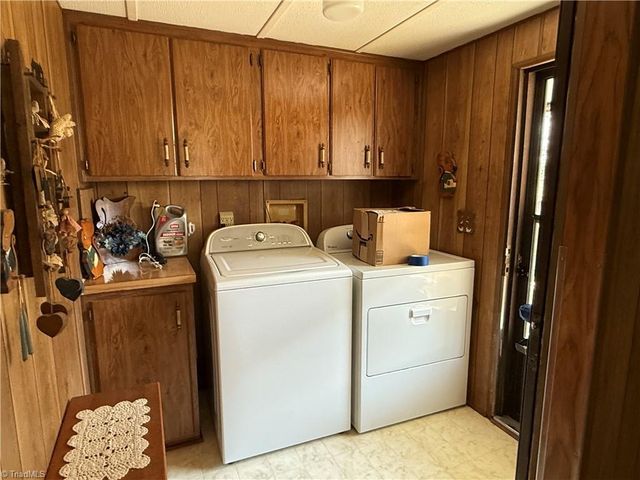 208 Rock Haven Drive, King, NC 27021