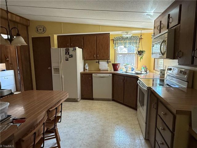 208 Rock Haven Drive, King, NC 27021