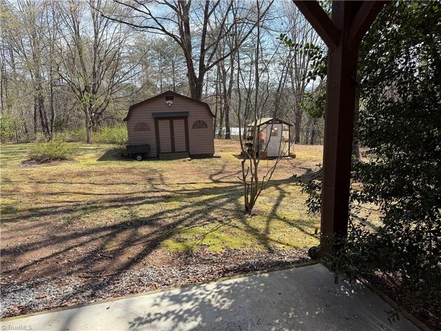 208 Rock Haven Drive, King, NC 27021