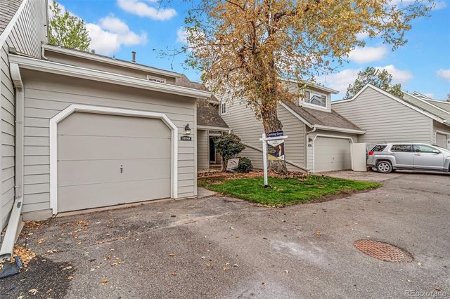 10568 E Park Mountain, Littleton, CO 80127
