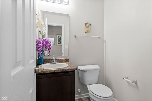11851 Fawn Crest, Indianapolis, IN 46235