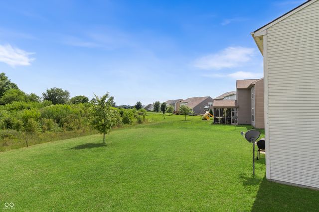 11851 Fawn Crest, Indianapolis, IN 46235