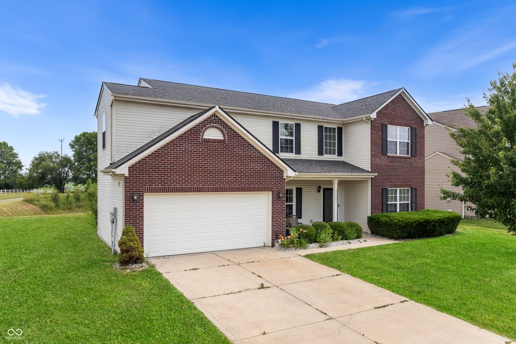 11851 Fawn Crest, Indianapolis, IN 46235