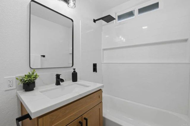 3648 Nassau Dr, San Diego, CA 92115