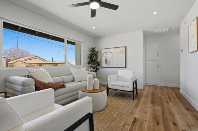 3648 Nassau Dr, San Diego, CA 92115