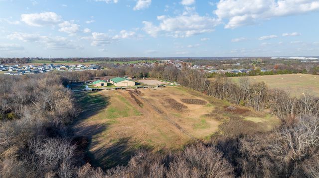 465 E War Horse Lane, Willard, MO 65781