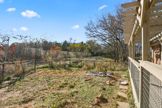 465 E War Horse Lane, Willard, MO 65781