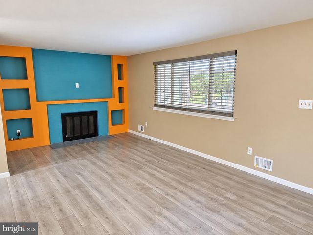 7411 COLCHESTER DR, Clinton, MD 20735