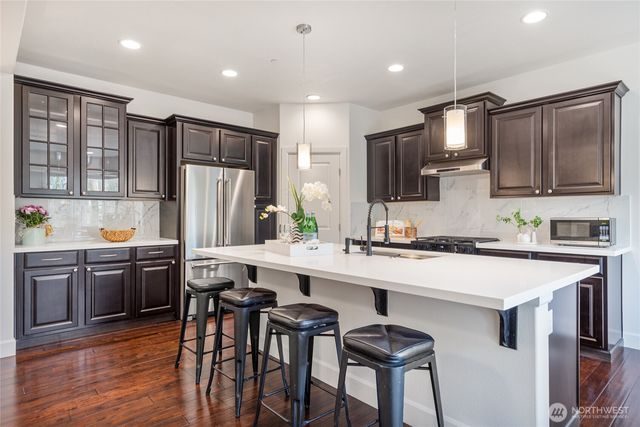 20017 94th Avenue NE, Bothell, WA 98011