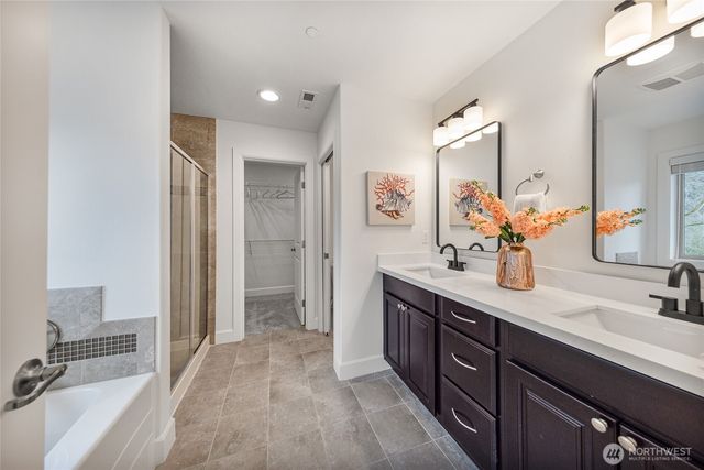 20017 94th Avenue NE, Bothell, WA 98011