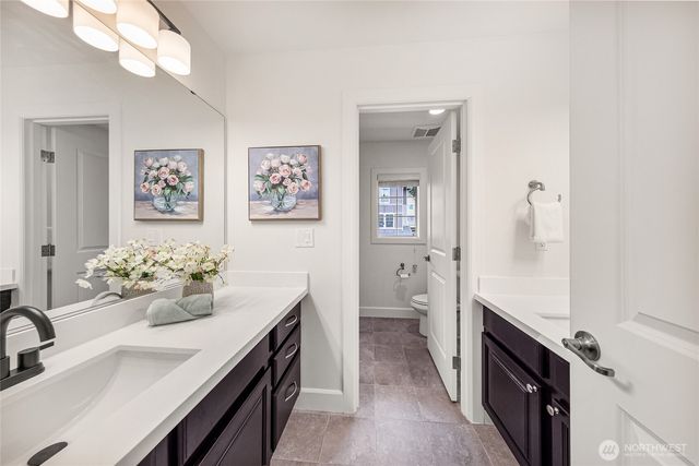 20017 94th Avenue NE, Bothell, WA 98011