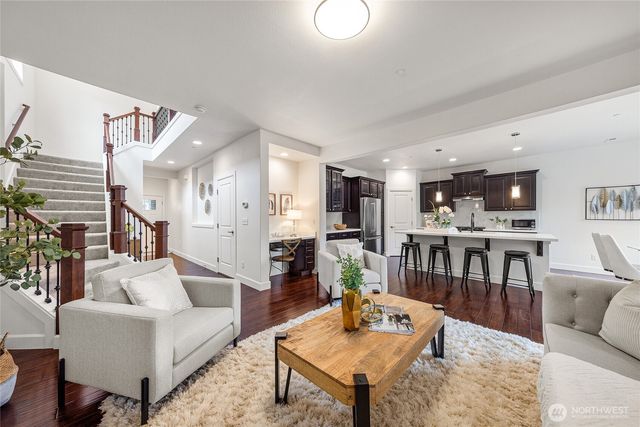 20017 94th Avenue NE, Bothell, WA 98011