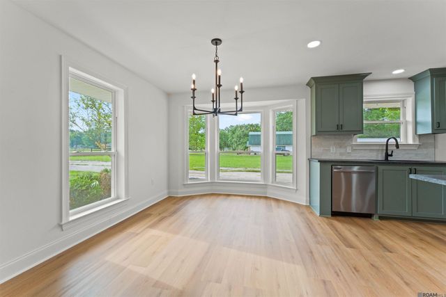 23045 Elberta Ln, Zachary, LA 70791