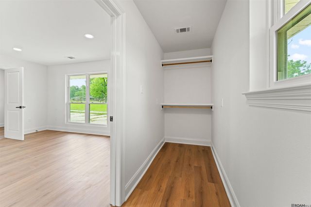 23045 Elberta Ln, Zachary, LA 70791