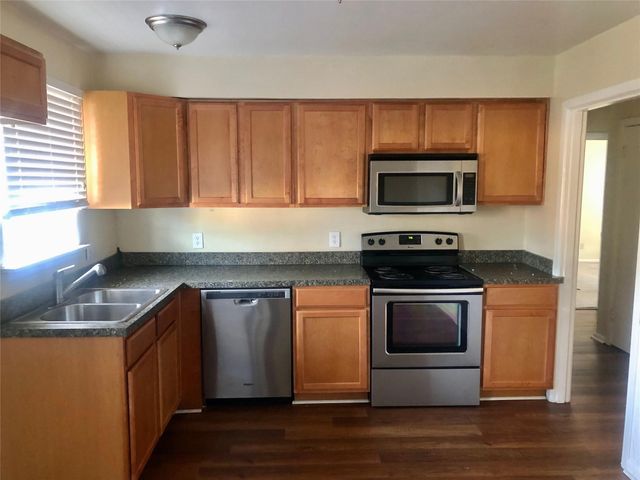 2709 Highwood Drive, Dallas, TX 75228