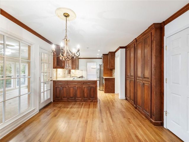 955 Landmark Drive, Atlanta, GA 30342