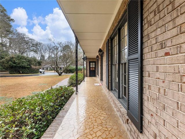 955 Landmark Drive, Atlanta, GA 30342