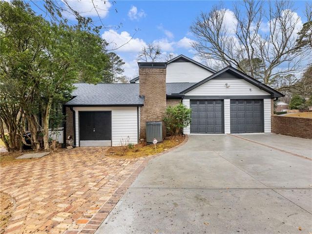 955 Landmark Drive, Atlanta, GA 30342