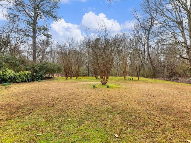 955 Landmark Drive, Atlanta, GA 30342