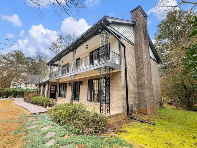 955 Landmark Drive, Atlanta, GA 30342