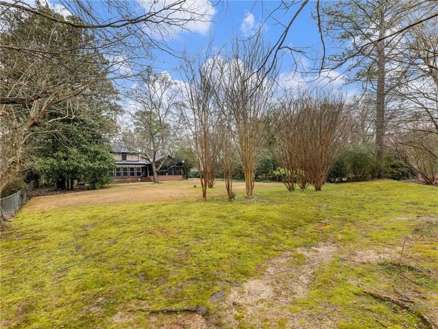 955 Landmark Drive, Atlanta, GA 30342