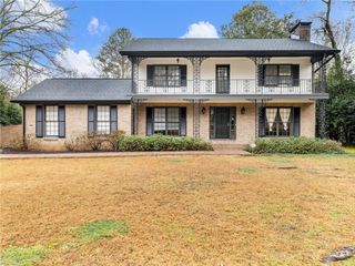 955 Landmark Drive, Atlanta, GA 30342