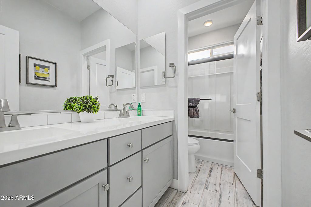 Image 25 of property listing at 14320 W ARTEMISA Avenue, Surprise, AZ 85387