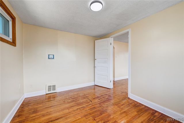 329 Atlantic Avenue, Cheektowaga, NY 14212