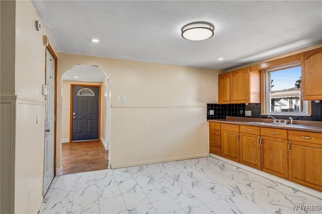 329 Atlantic Avenue, Cheektowaga, NY 14212