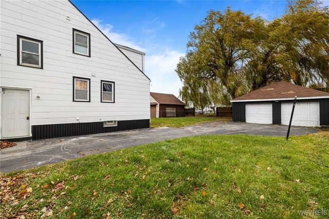 329 Atlantic Avenue, Cheektowaga, NY 14212