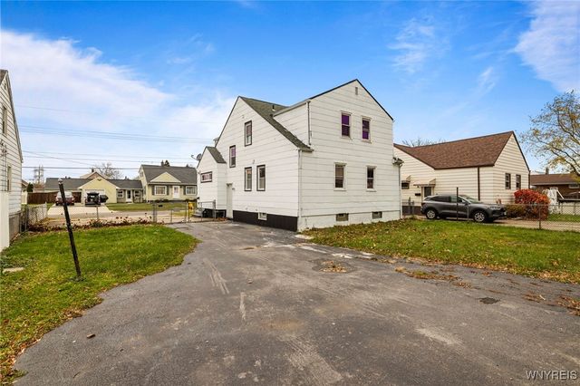 329 Atlantic Avenue, Cheektowaga, NY 14212