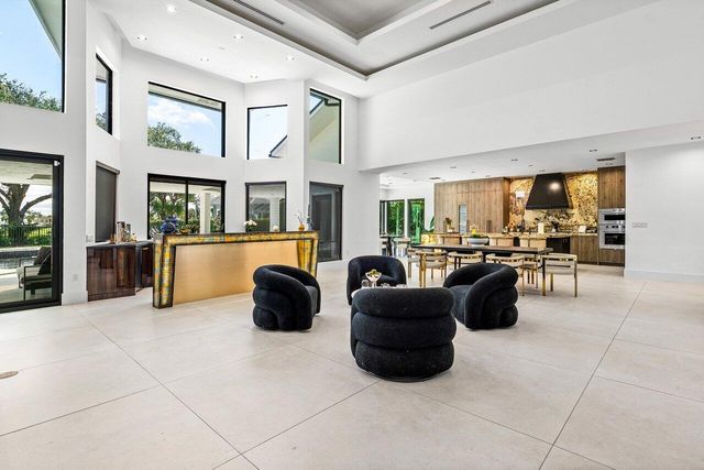 4825 Bocaire Boulevard, Boca Raton, FL 33487