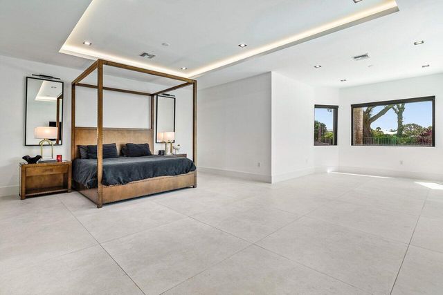 4825 Bocaire Boulevard, Boca Raton, FL 33487