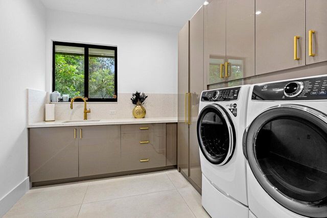 4825 Bocaire Boulevard, Boca Raton, FL 33487