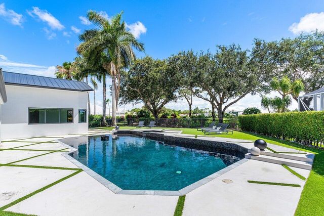 4825 Bocaire Boulevard, Boca Raton, FL 33487