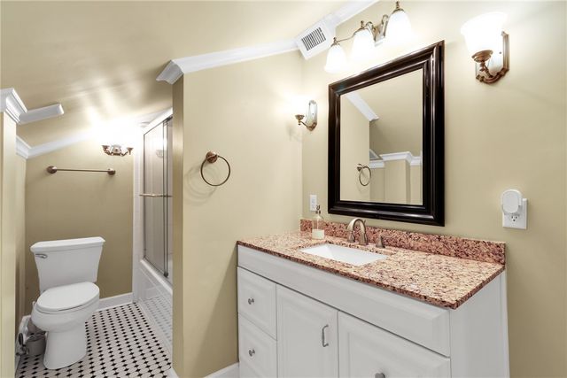 7330 36th Court, Vero Beach, FL 32967